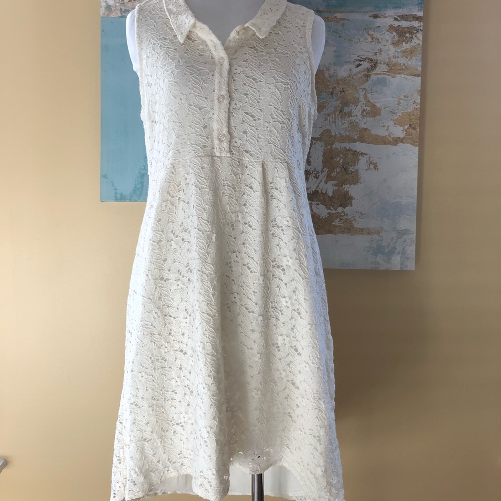 ✨SALE✨ Off White Lace Dress • Open Back • MEDIUM